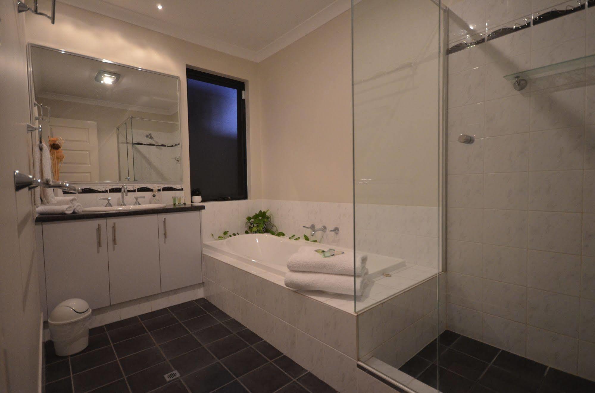 Ellard Bed&Breakfast Perth Esterno foto